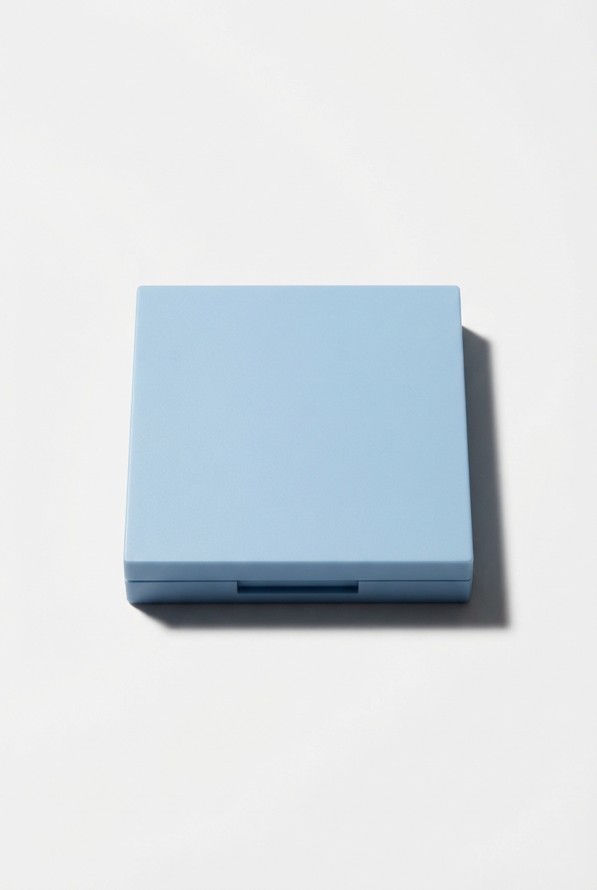 Light blue compact quad for soft-focus eyes