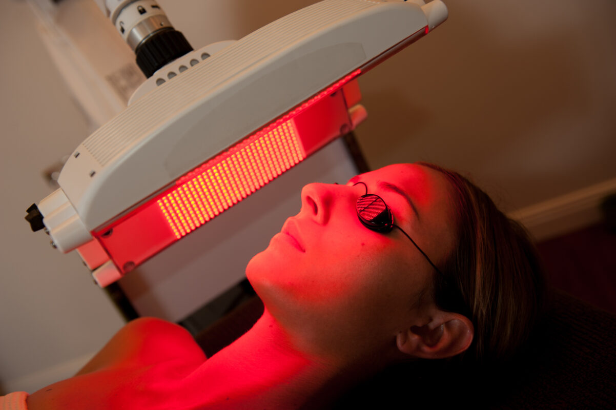 Is LED Light Therapy Good For Your Health? 3 Things To Know ⋆ The Stuff ...