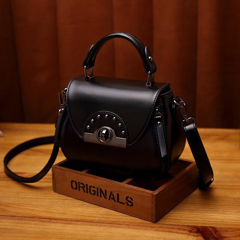 Leather Vintage Leather one shoulder portable diagonal span bag rivet saddle bag mySite