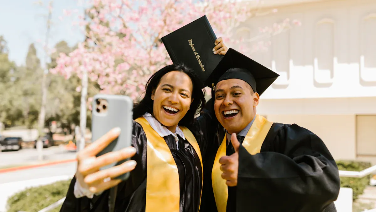 Graduation Parties with Numbered Balloons