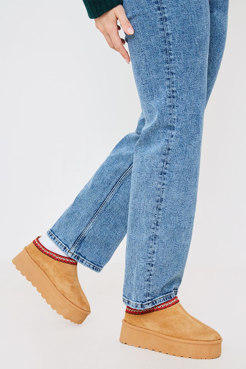 Aztec Style Platform Flat Shoes