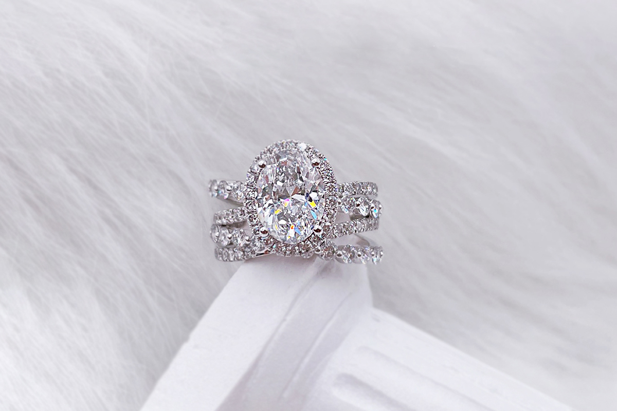Glamorous Diamond Jewelry Trends: 2024 Wishlist Wonders Revealed