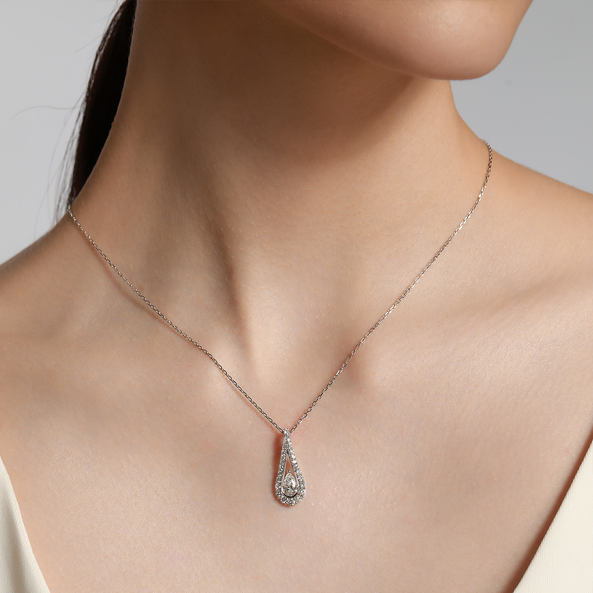 Diamond Jewelry: A Cultural Tapestry Across Societies