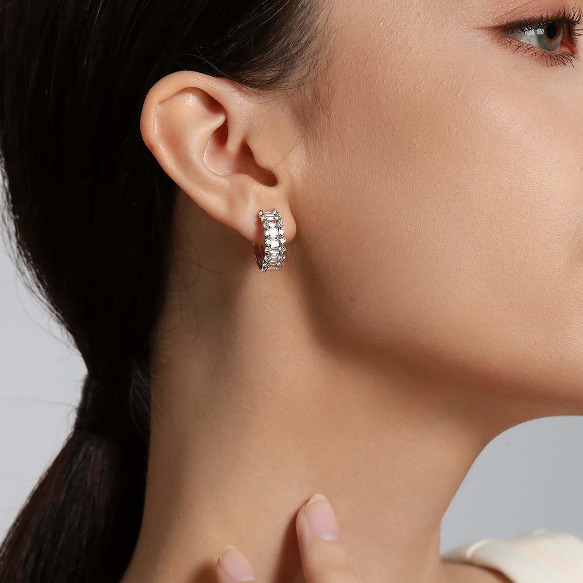 Earrings Dilemma: Studs vs. Hoops Showdown