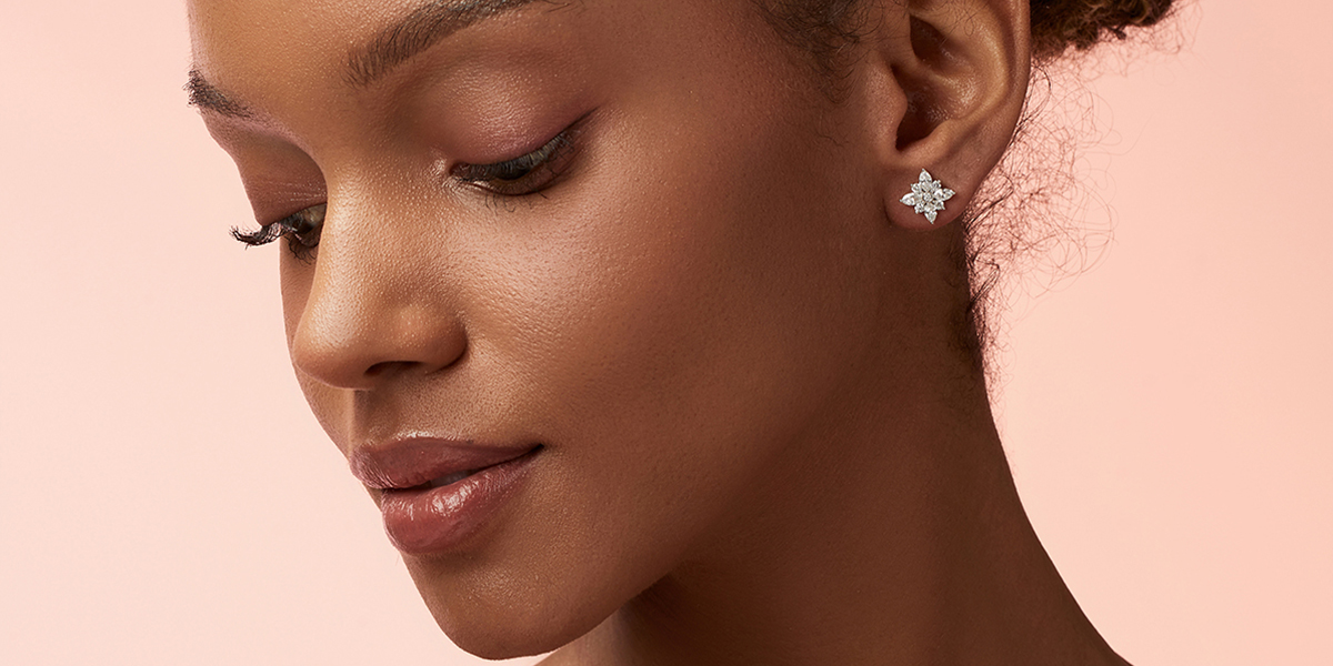 Choosing Diamonds for Nautical Jewelry: A 2024 Guide