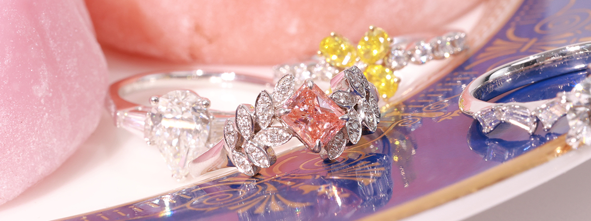 Heirloom Diamond Jewelry: Family Stories Passed Down Through Generations