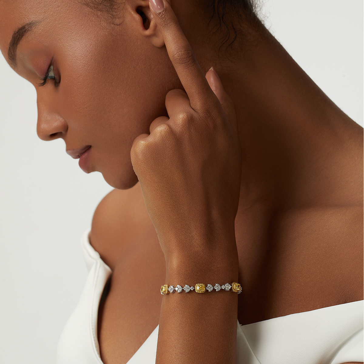 The Origins of Diamond Bracelets