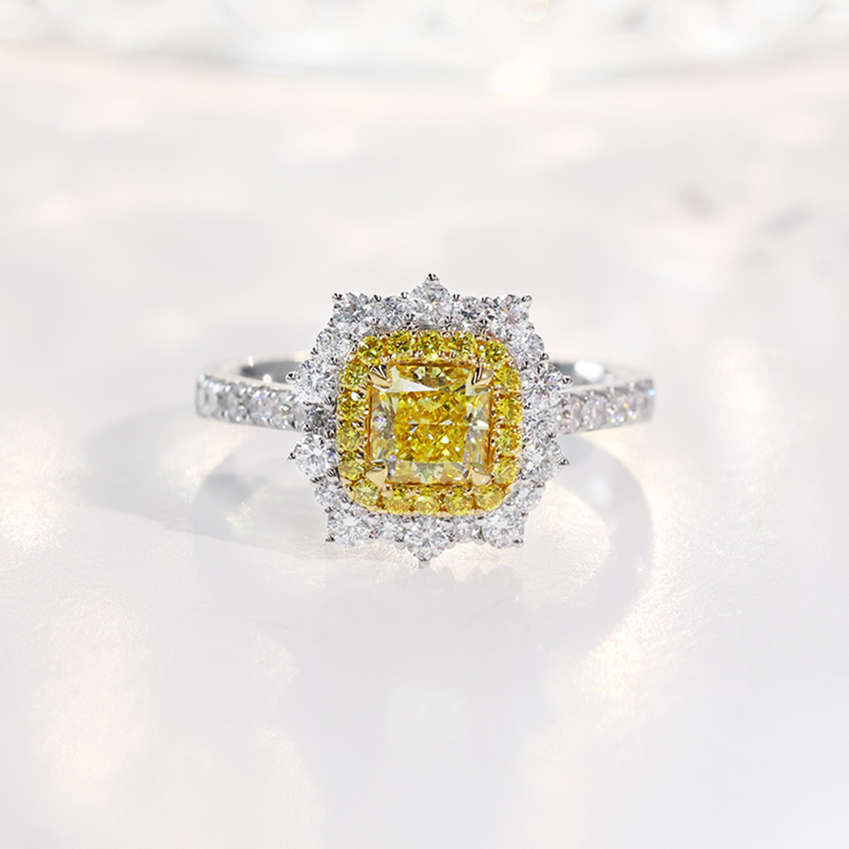 Popular Beach-Ready Diamond Jewelry Pieces