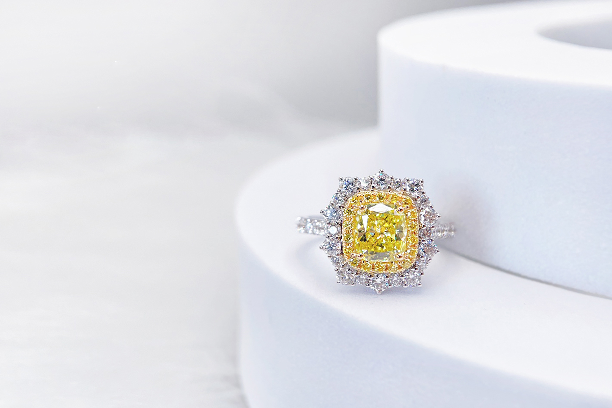 7 Stunning Ways Celebrities Style Their Diamond Jewelry