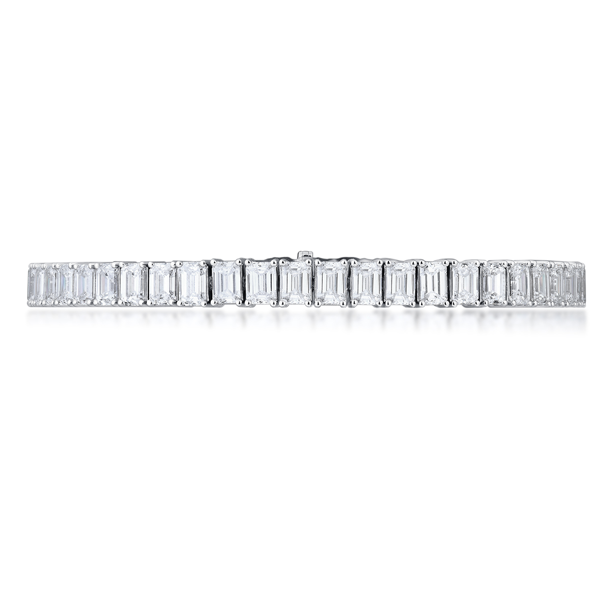 Comparing Lab-Created and Natural Diamonds