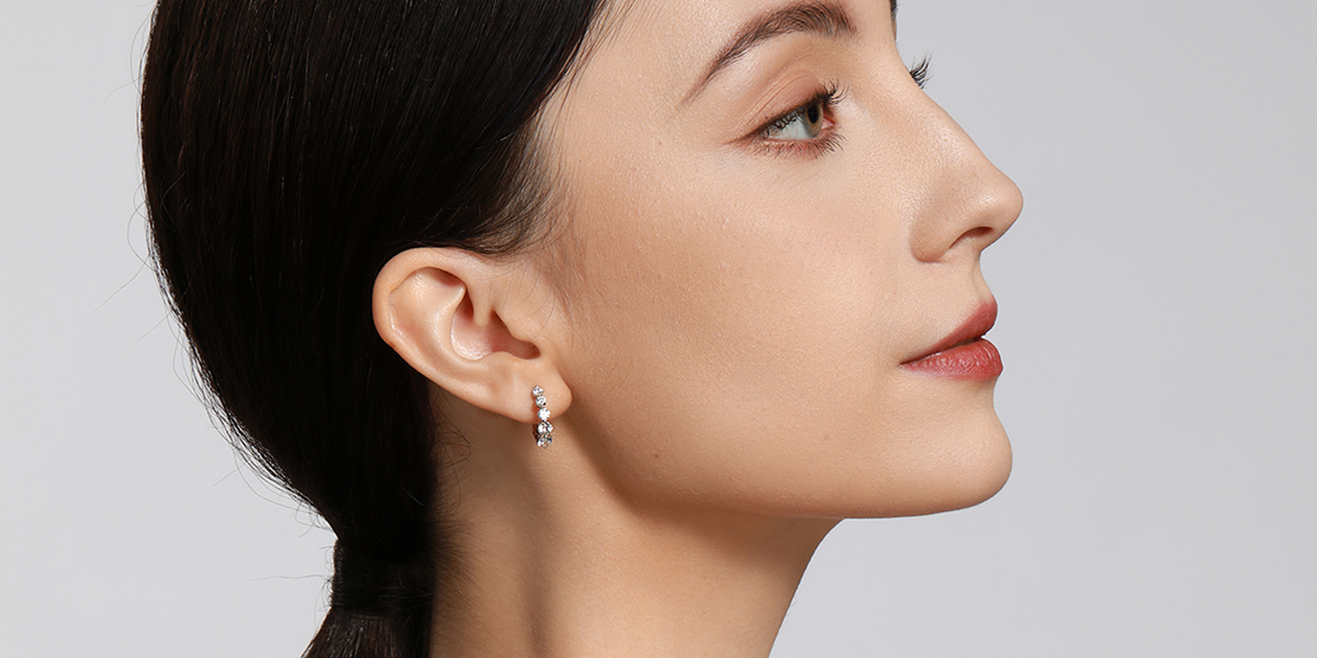 Hip Hop Bling: Diamond Jewelry in Urban Fashion
