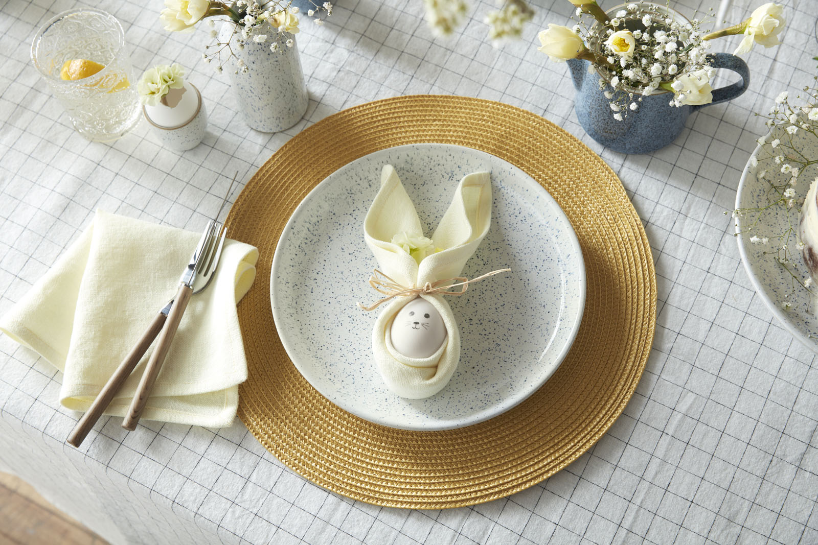 Easter bunny napkin fold Easter bunny napkin fold