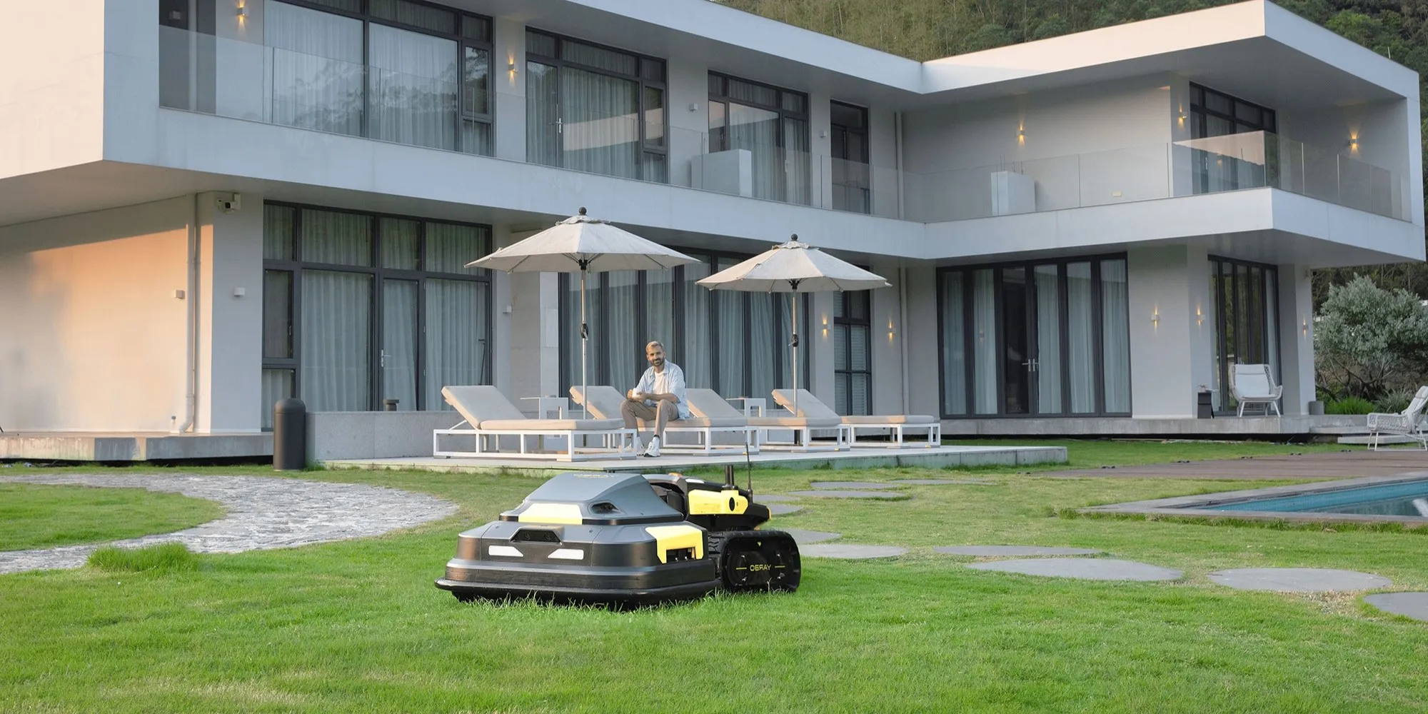 Robot Lawn Mower for Large Yards