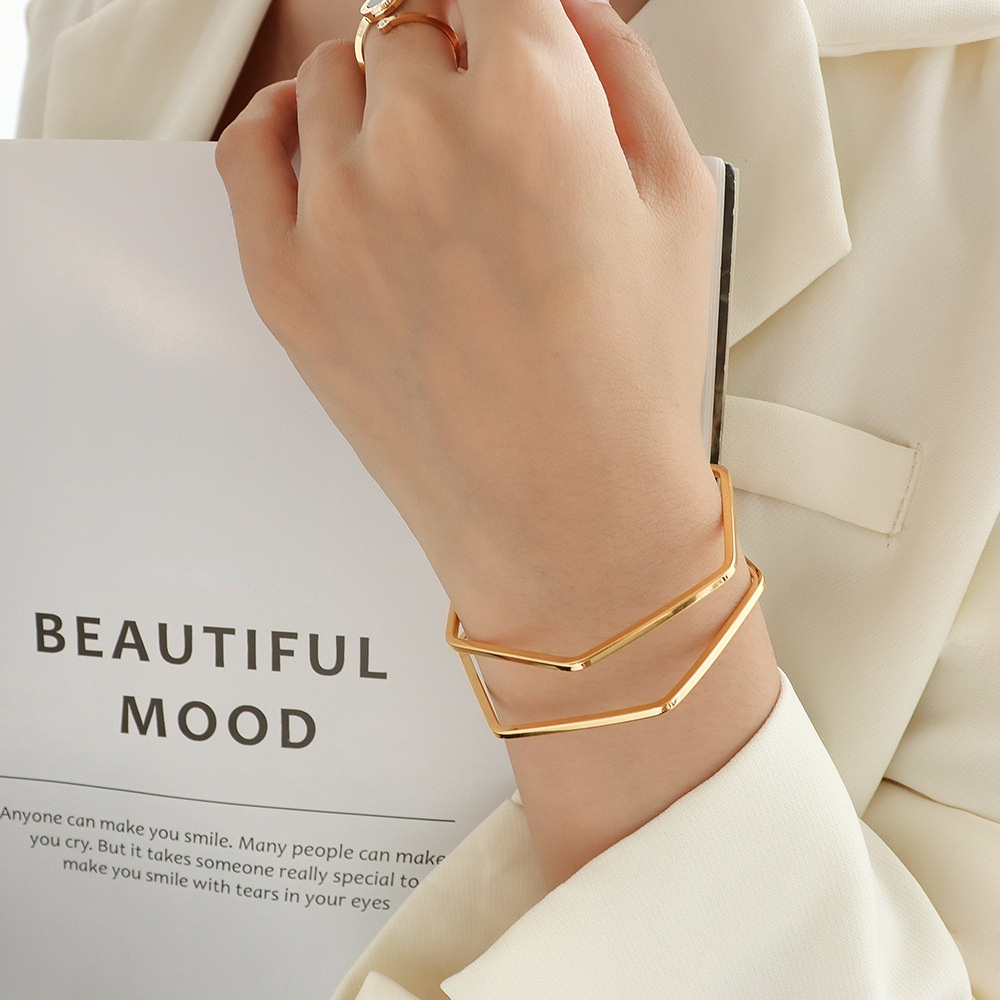 Double Layer Asymmetric Prominent Cuff Bracelet-指定款式3-M折活动