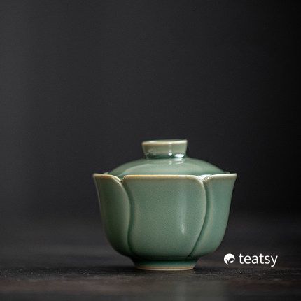 “Petal” Handmade Antique Style Yue Kiln Celadon Gaiwan-TeaTsy - For A Good Cup of Tea