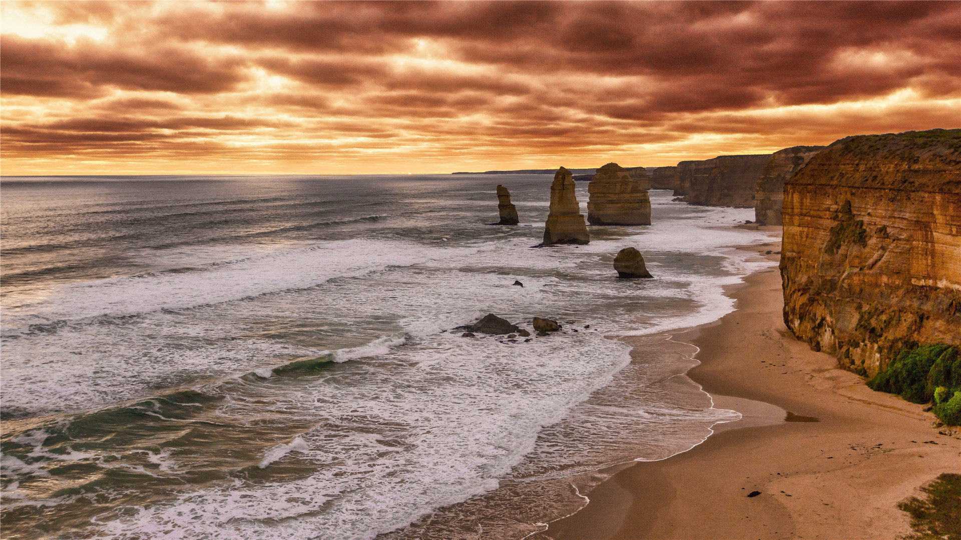 从前的日色变得慢，车，马，邮件都慢，一生只够爱一个人。——木心《从前慢》