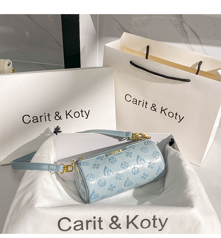 4、B2B商品(阶梯价&按批卖&起批4)&pod商品-------编织花朵毛线抓夹秋冬女毛毛鲨鱼夹大号发夹后脑勺发抓夹子头饰卡