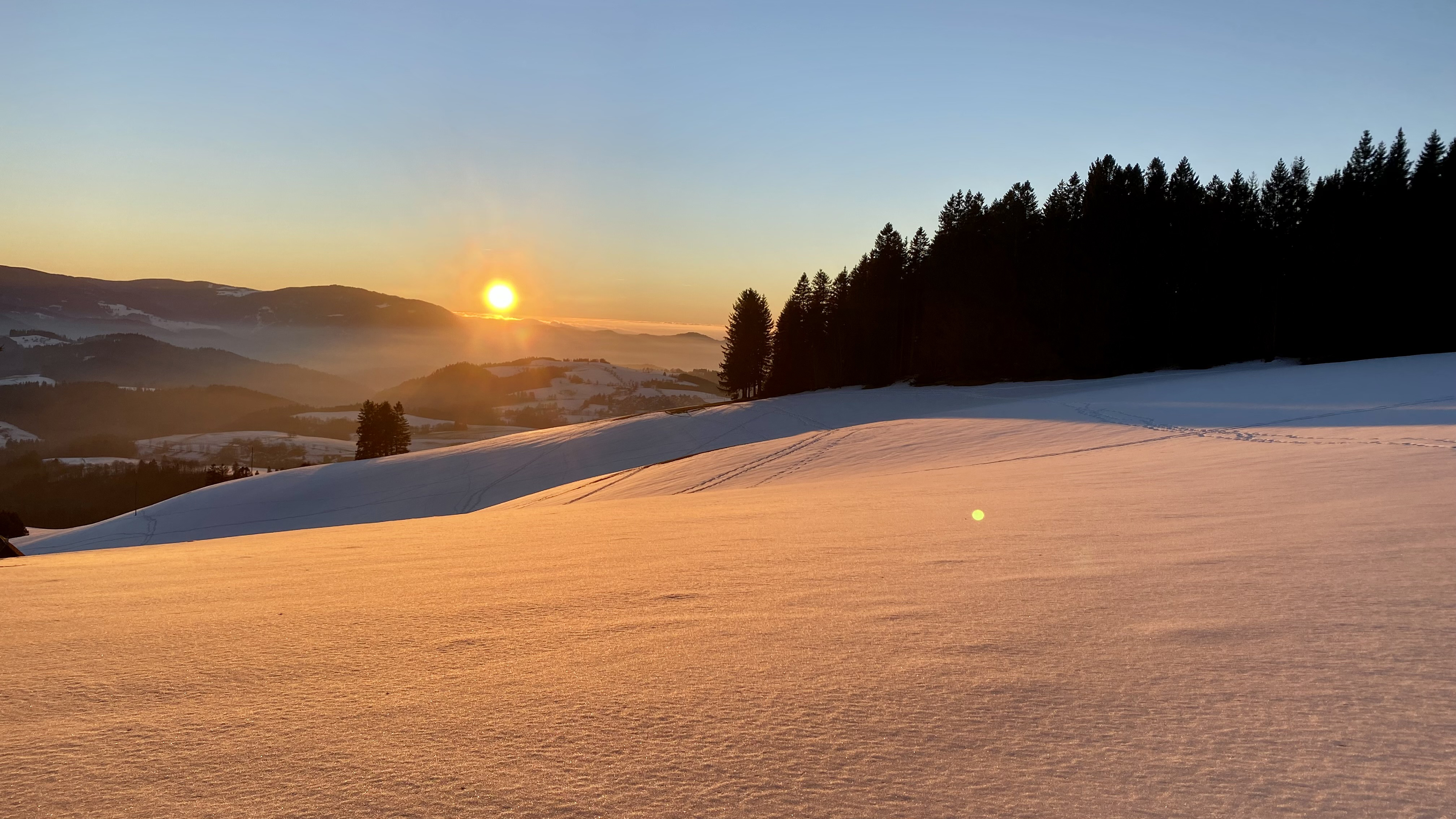 夕阳雪景