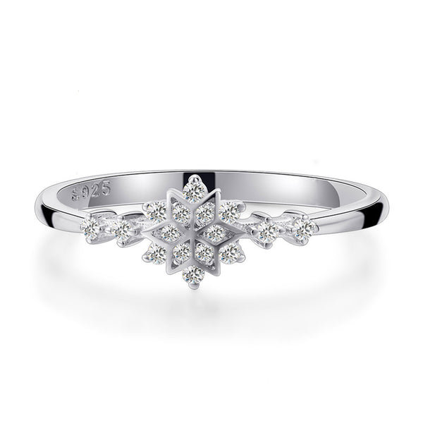 Flower-shaped Promise Engagment Wedding Moissanite Ring
