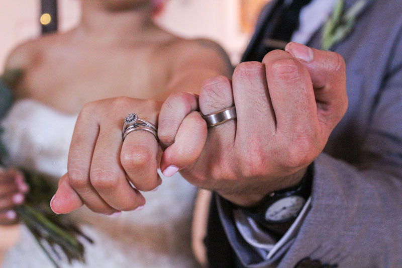 All You Need To Know The Difference Between The Engagement Rings, Wedding  Rings And Promise Rings